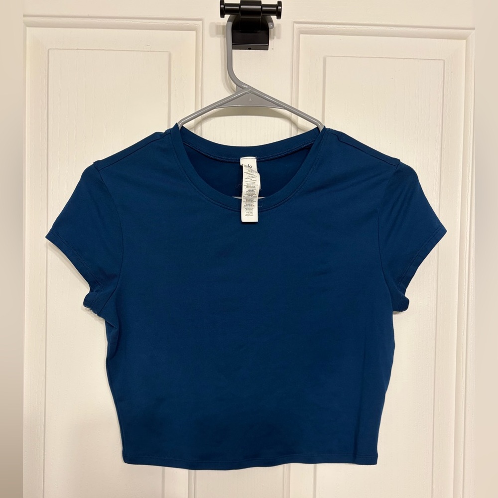 Alo soft crop tee
